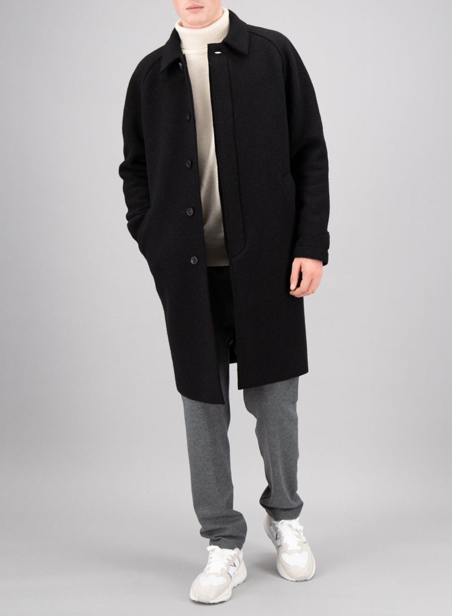 Harris Wharf London Fly Front Raglan Coat Boiled Wool Black | Men